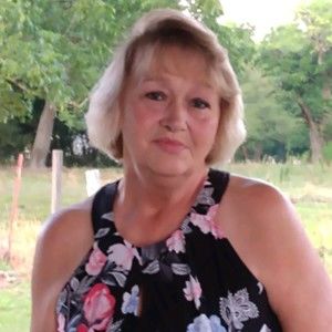 Meet your Posher, Lori ann